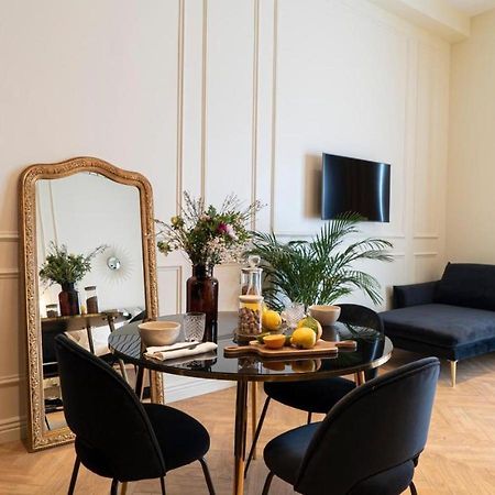 Suite Medici Лион Екстериор снимка